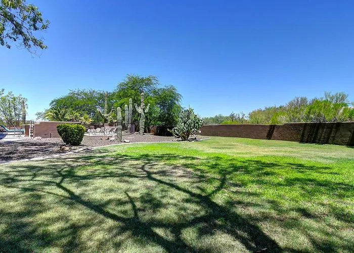 Custom 2 Acres True Indoor-outdoor Living