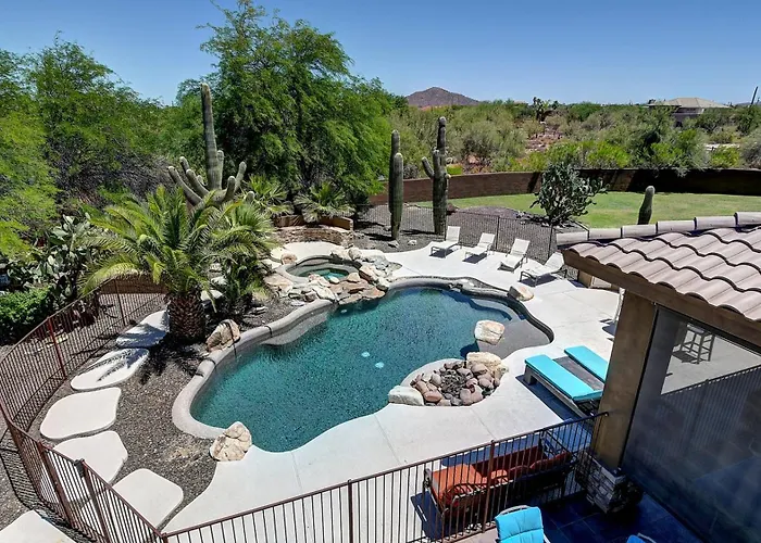 Custom 2 Acres True Indoor-outdoor Living *