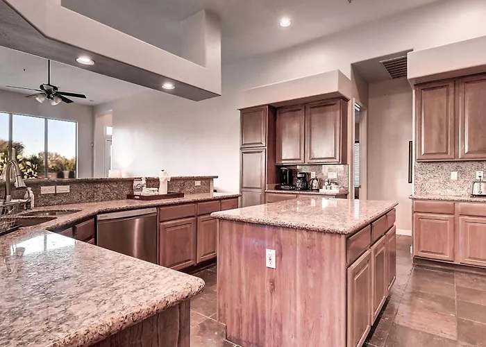 Custom 2 Acres True Indoor-outdoor Living Casa vacanze